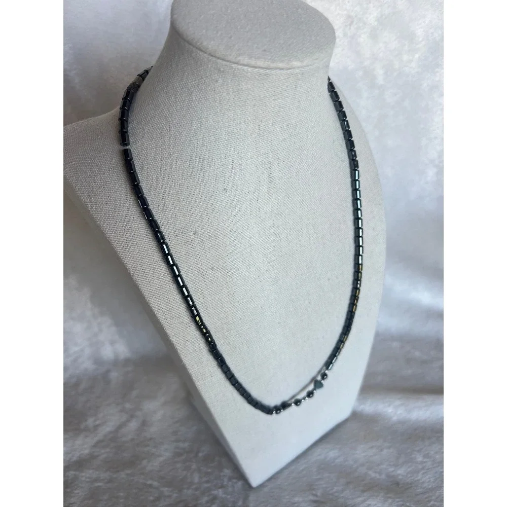 Hematite Bead Necklace Y2K Goth 20" Black Heart Silver Tone Minimalist Necklace - Picture 9 of 13